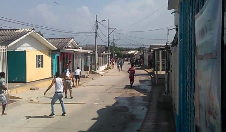 Calle principal de La Sierrita golpeada por la inseguridad y la corrupción