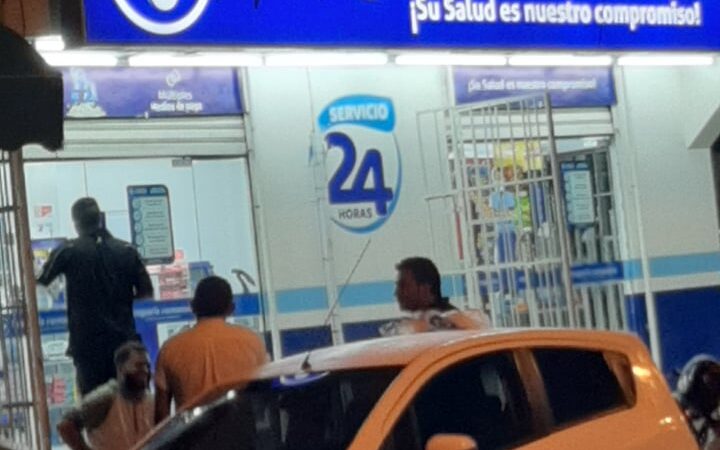 Venta de Alcohol en Droguería Farmanorte Venta de Alcohol en Droguería Farmanorte