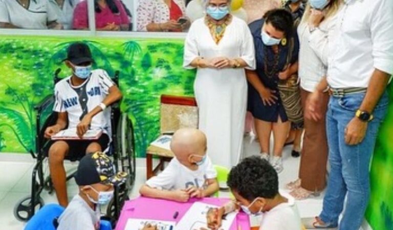 Inauguran aula hospitalaria en Cartagena para niños con enfermedades y discapacidades