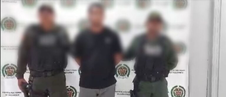 Detenido en Flagrancia por Extorsión: ¡Gaula Actúa!