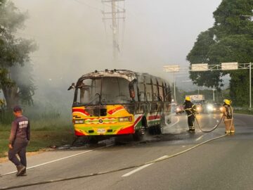 bus quemado 800x600 1