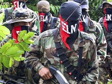 Guerrilla ELN Secuestra Cinco Personas en Arauca, Incluyendo Dos Menores