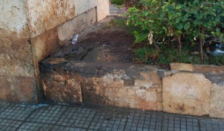 Desafíos de limpieza en el Centro Histórico de Cartagena: Piden intervención ante calles sucias