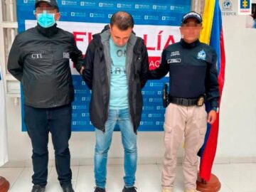 Desmantelada red de contrabando liderada por agentes de policia en