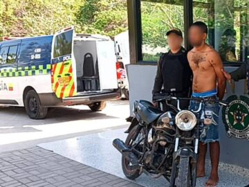 Carlitos fue arrestado por robar una cadena valorada en 5