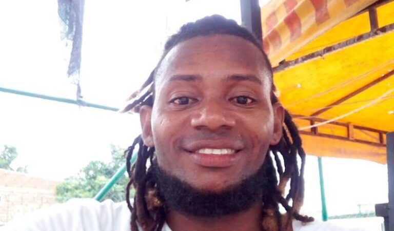 El peluquero Gelver fue asesinado en El Pozón dos semanas después de celebrar su cumpleaños.