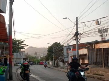 Hombres armados dispararon contra un individuo en una farmacia de