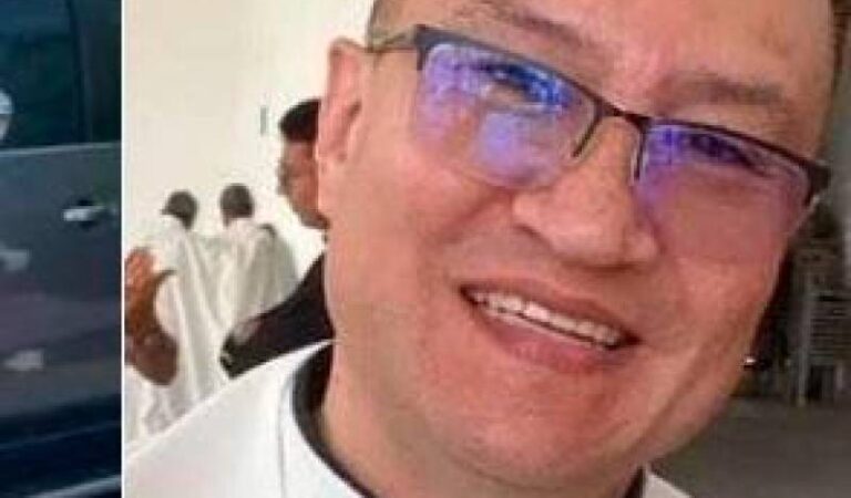 Preocupación por sacerdote desaparecido: Encuentran su vehículo con rastros de sangre