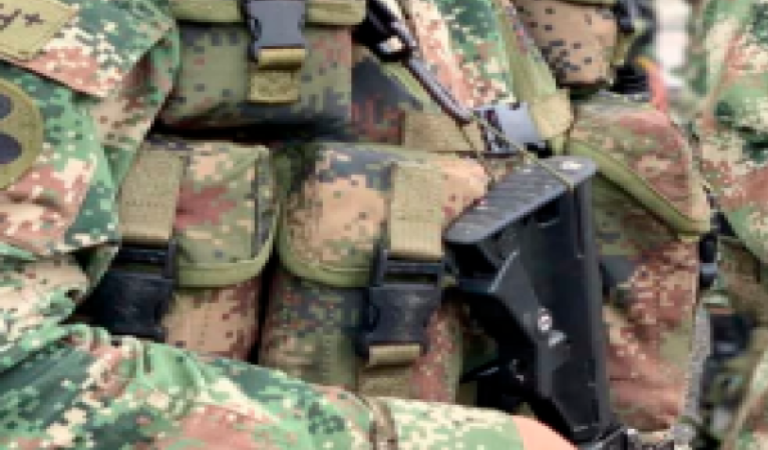 Soldado disparó contra 3 compañeros tras ser reprendido en un batallón militar