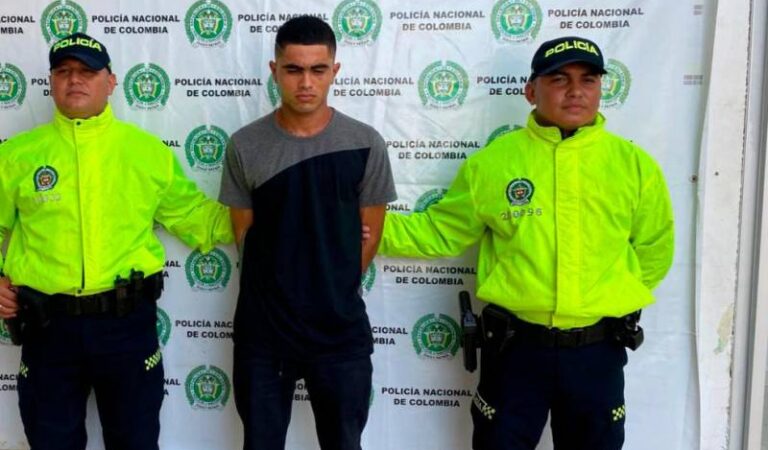 Capturan a homicida de 72 años por apuñalar a un adulto mayor