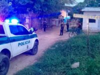 Encuentran cadaver quemado en una calle de Nelson Mandela ¡escalofriante