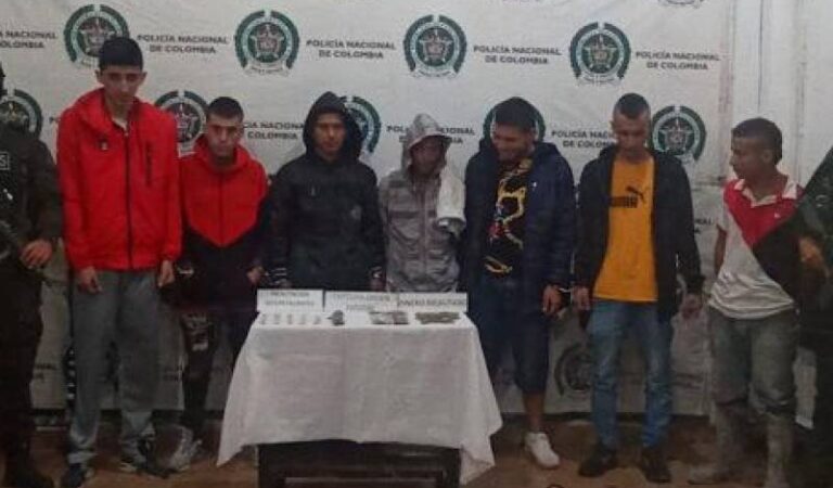 Grupo delictivo “Thanos” capturado por distribución de drogas en las cercanías de instituciones educativas.