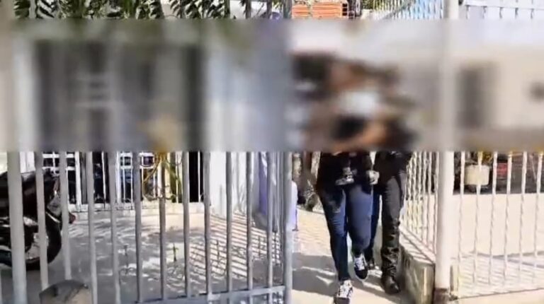 Un nino de un ano aparece en un video en