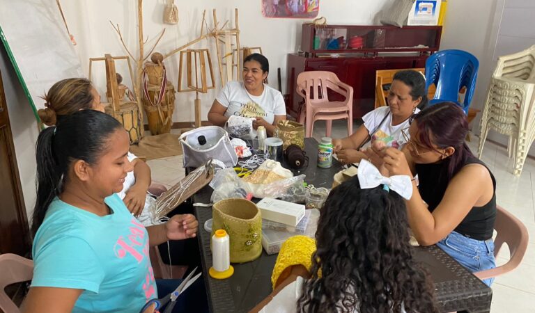 Tejiendo Esperanza en San Jacinto: Jóvenes y mujeres contra la violencia