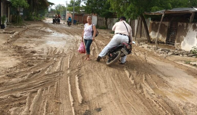 La toma de la estación de bombeo de agua cruda deja a Cartagena sin suministro de Agua Potable