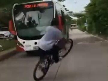 Nuevo juego de jovenes en Cartagena Aventuras de adolescentes desafiando