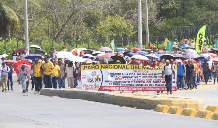 Docentes de Cartagena se van a paro indefinido desde hoy 12 de junio