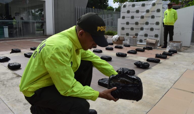 En una vivienda del barrio Nelson Mandela de Cartagena, la Policía incauta 41 kilos de marihuana.