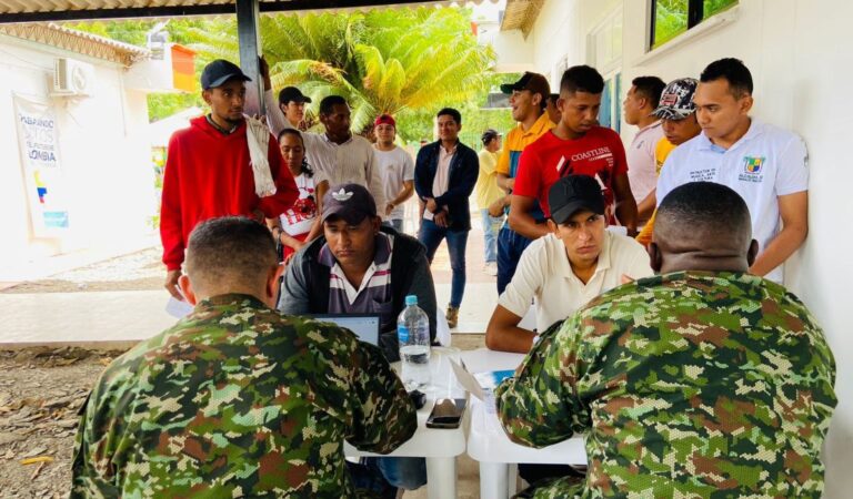 Gobernación y Ejército realizaron jornada de atención integral en Morales, al sur de Bolívar.