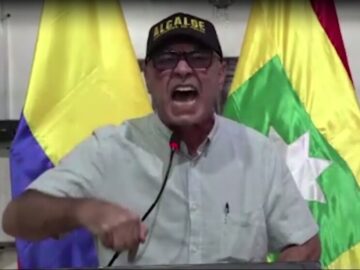 La Procuraduria General de la Nacion impone inhabilitacion politica por