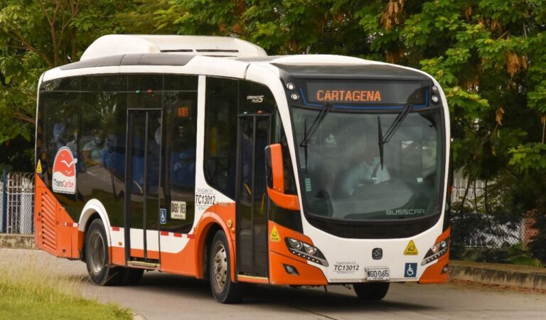 Buscan conductores en Transcaribe pero que no sean “gorditos”