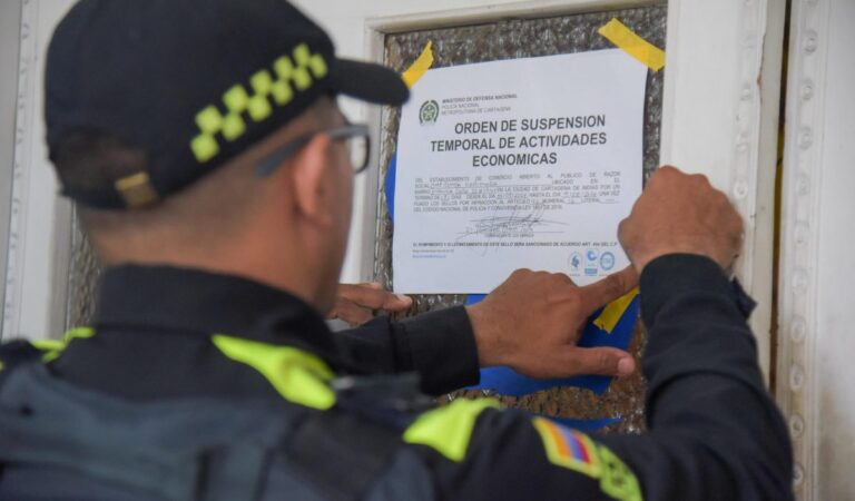 Actividad comercial en hostal ubicado en Manga suspendida temporalmente