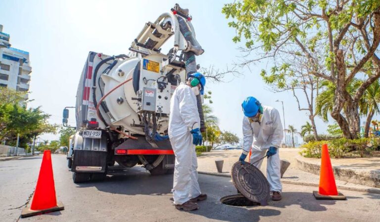 Aguas de Cartagena realiza un llamado a la ciudadanía para evitar inconvenientes en el sistema de alcantarillado sanitario.