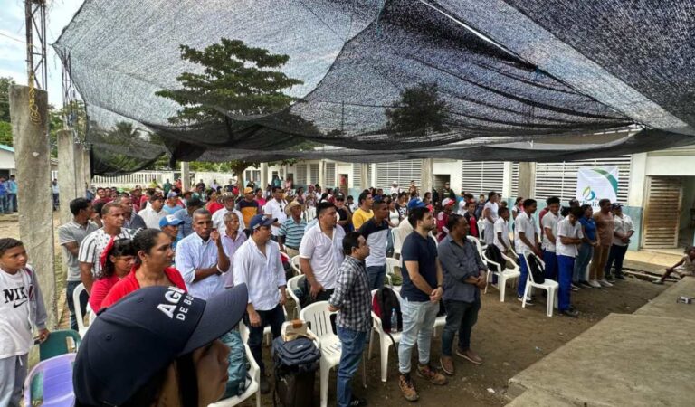 Construcción del sistema de acueducto en zona rural de Pinillos, sur de Bolívar es socializada