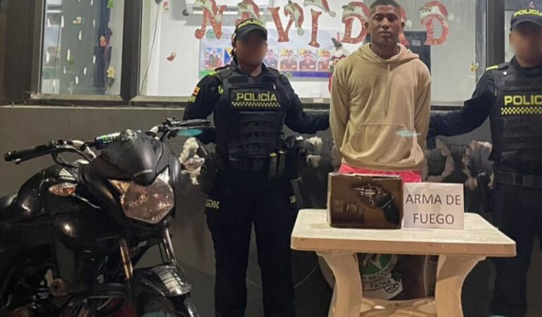 Detenido sospechoso de ser sicario en Las Palmeras, involucrado en el atentado contra Richard Alfredo Mosquera en Ciudadela de la Paz.