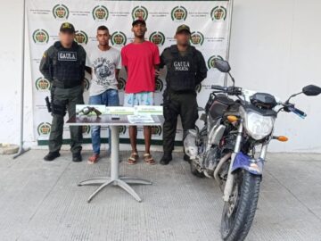 Dos individuos sospechosos de extorsion son detenidos en la zona