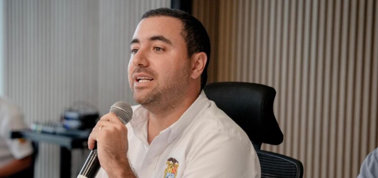 El presidente y el gobernador de Bolivar reportan alteracion del