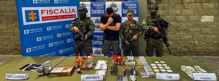 Aprehendido supuesto vendedor de drogas sinteticas. ARMADA DE COLOMBIA Y FISCALIA GENERAL DE LA NACION CAPTURAN PRESUNTO EXPENDEDOR DE DROGAS