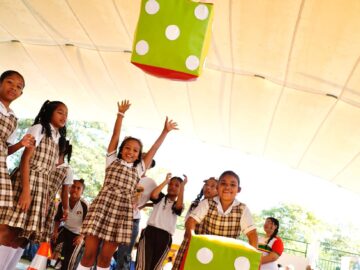 Ecopetrol dona 3600 kits escolares a estudiantes en Cartagena