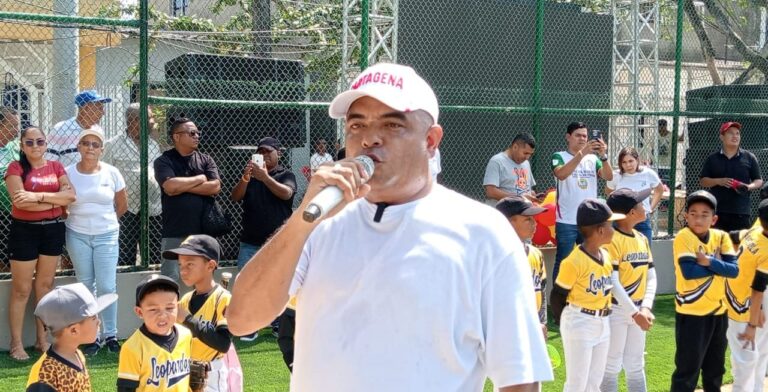 El balon volvio a rodar en el estadio de Chapacua