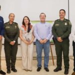 Firman compromiso por la legalidad empresas de servicios publicos y