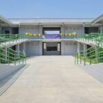 Arana Gobernador de Cordoba Teton Bolivar entrega megacolegio