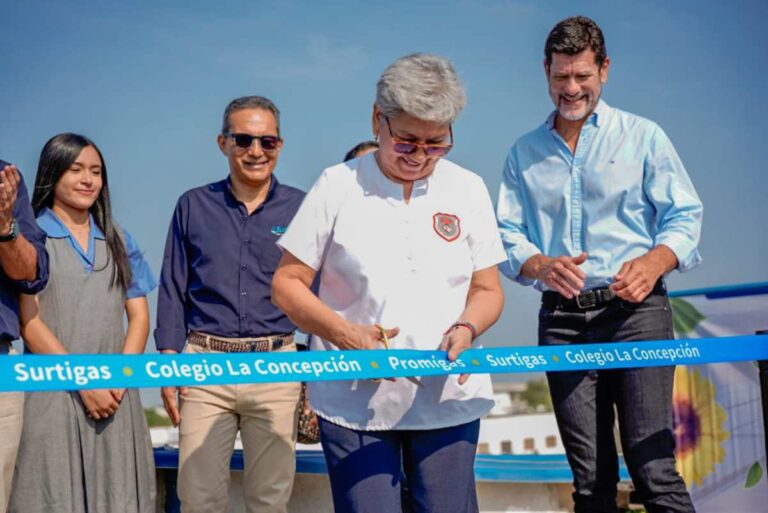 Desarrollo de proyecto de energia fotovoltaica en institucion educativa de