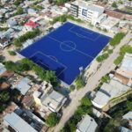 El Gobernador Arana entrega una cancha deportiva renovada en El