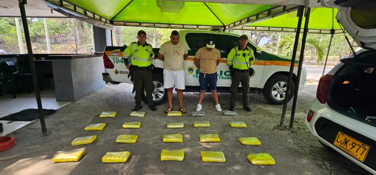 Descubiertos con 20 kilos de marihuana camino a Cartagena gracias