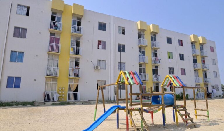 El Concejo de Cartagena estudia un proyecto que incluye recursos para financiar programas de vivienda en la ciudad.