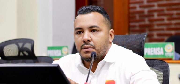 El escandalo en el IPCC contratista de la alcaldia recibe