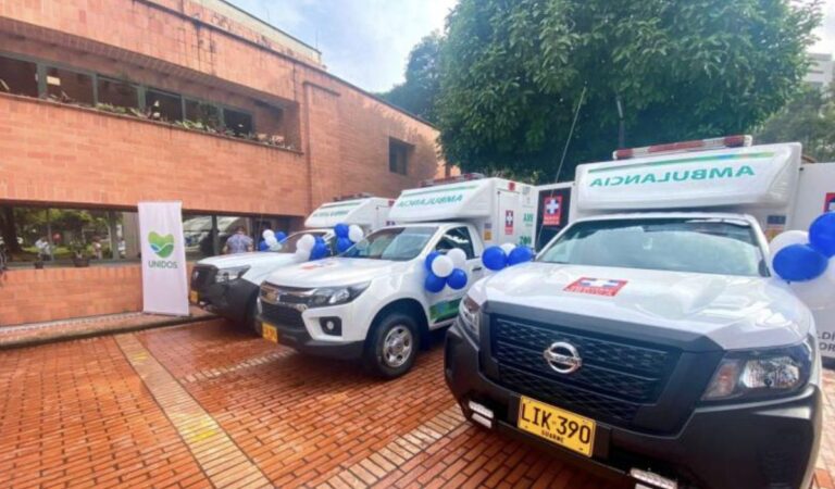 El trabajo articulado hace posible la adquisición de ambulancias en 2 municipios del sur de Bolívar.