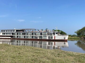 Gobernador Yamil Arana anuncia que el crucero por el rio