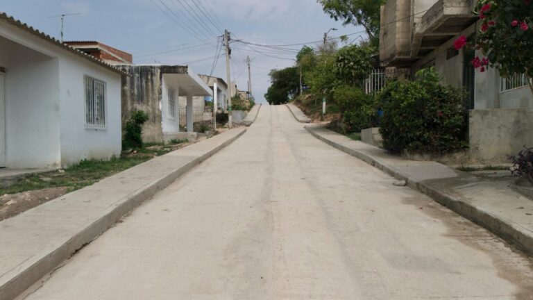 La 6a calle construida a traves del programa COMPI sera