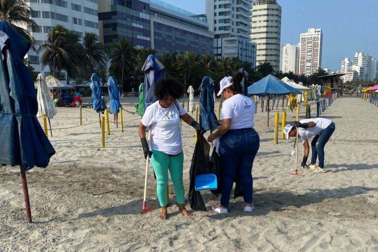 La Unidad Nacional de Gestion de Riesgos paga a los