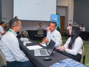 Mas de 60 empresas tomaron parte en la rueda de