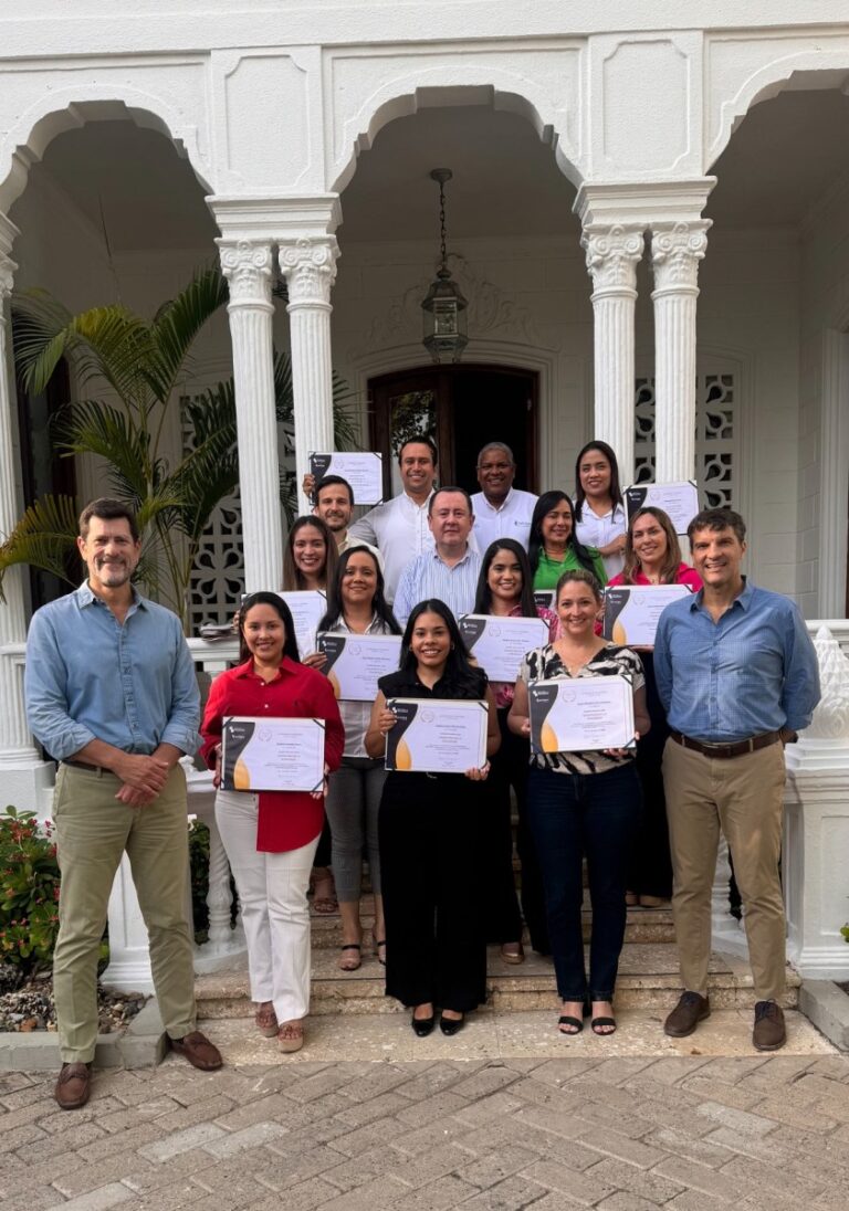 Surtigas certifica en Cartagena a los primeros Embajadores de la