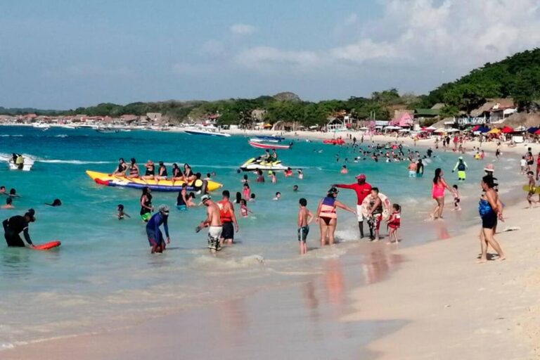 Turistas extranjeros acusan de presunta estafa en Playa Blanca