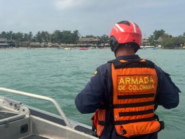 Armada de Colombia detiene la busqueda maritima de Tatiana Hernandez. ARMADA DE COLOMBIA REAFIRMA SU COMPROMISO CON LA BUSQUEDA DE CIUDADANA DESAPARECIDA Y FOR