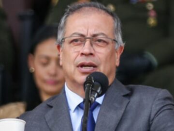 Atentado del Clan del Golfo contra una mujer policia en